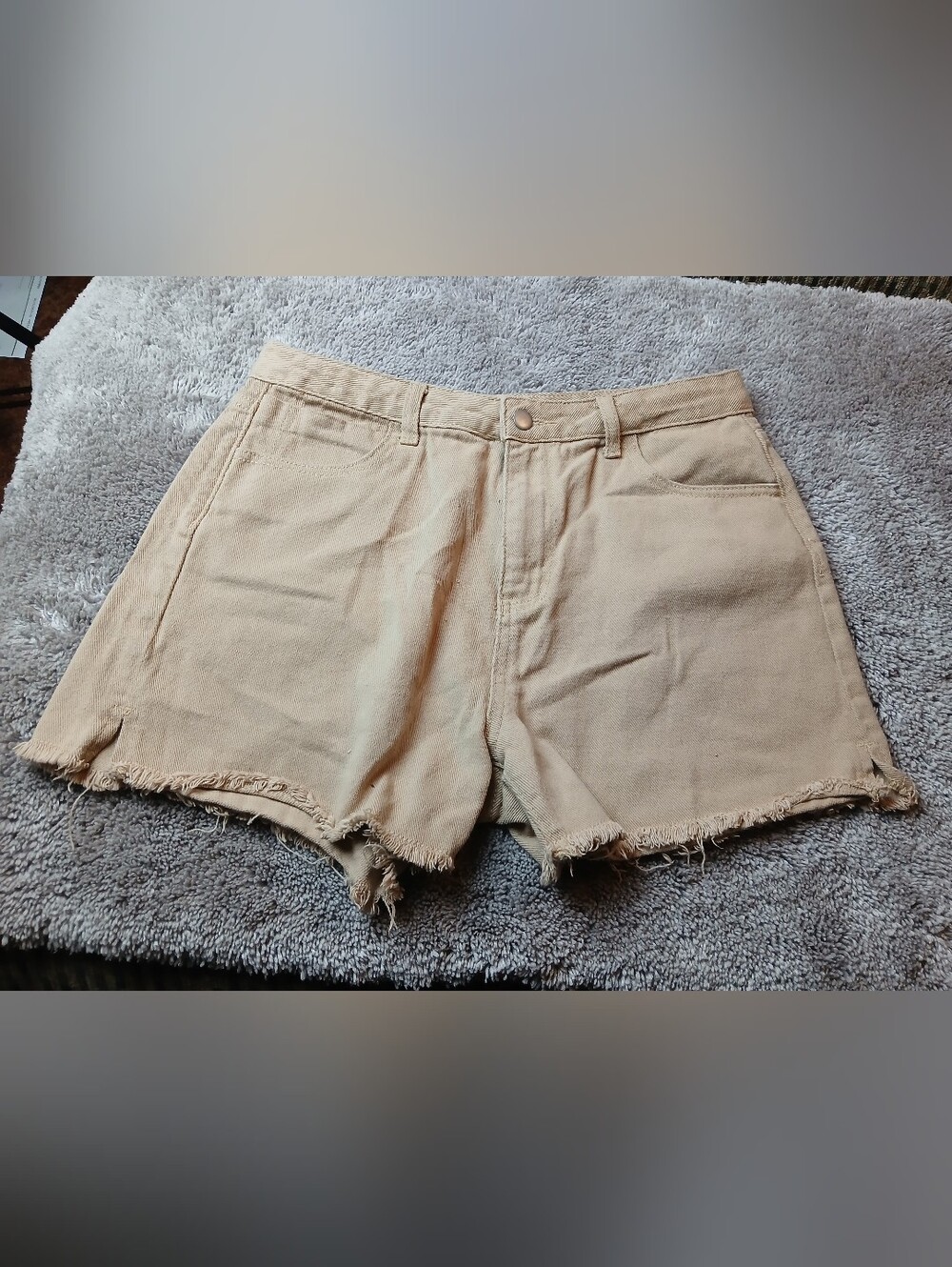DAZY Women's High Waisted Denim Shorts Size XXL Khaki Tan Raw Hem Shorts